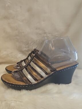 Natural Soul by Naturalizer Strappy Wedge Sandals Size 7M NWOT